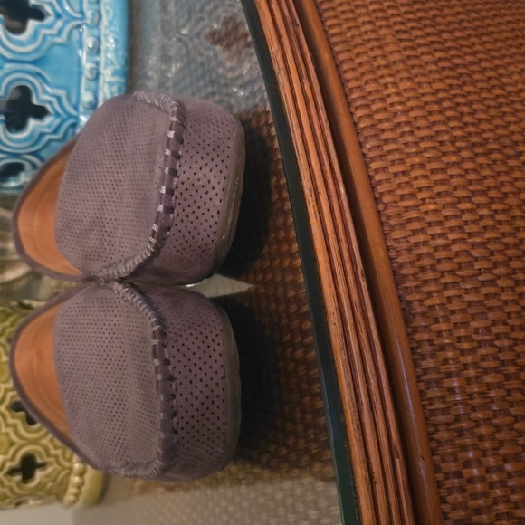 Journee Collection Gray Slip-On Loafers Size 8.5 (#1) - Picture 2 of 7